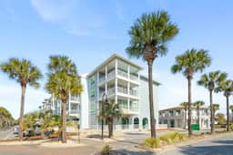 Sea La Vie Corner Condo at Gulf Place Wraparound Balcony & Beach Access