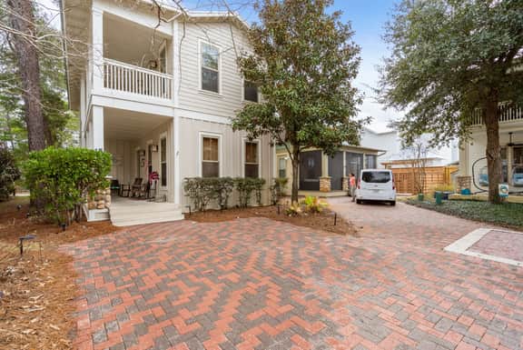Heron Cottage | Pet-Friendly Grayton Beach Retreat with Bikes, & 8Golf Cart