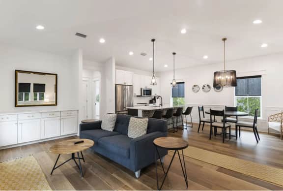 Charming Carriage House Near 30A Beach Access & Pool | Bonheur Vacations