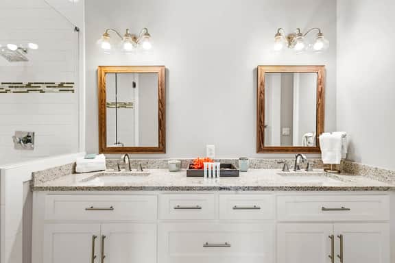 “No Shady Beaches" Remodeled High-End Luxury in Seacrest Beach, 4 King suites