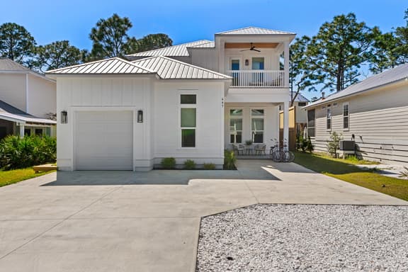 Luxury Seagrove Beach Home w Private Heated Pool, Golf Cart & Bikes