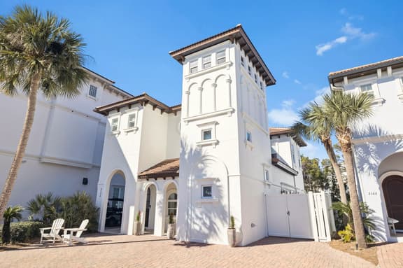Skinny Love 30A Luxury Home w Heated Pool, Golf Cart, Bikes, Steps to Beach